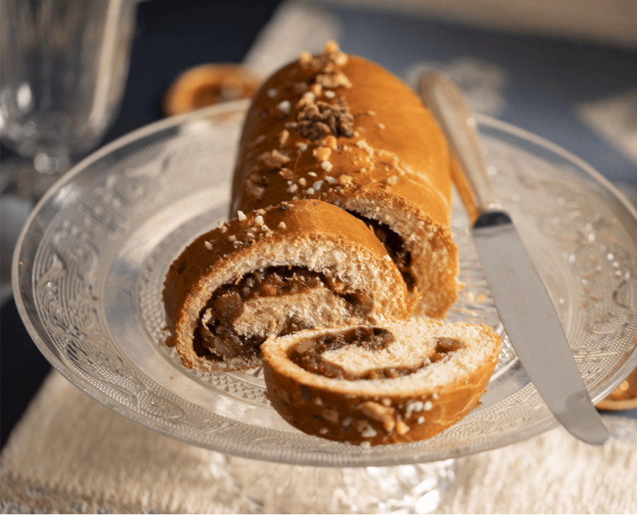 Schnetzwecka (Schnitzwecke) - Pain roulé brioché aux fruits secs