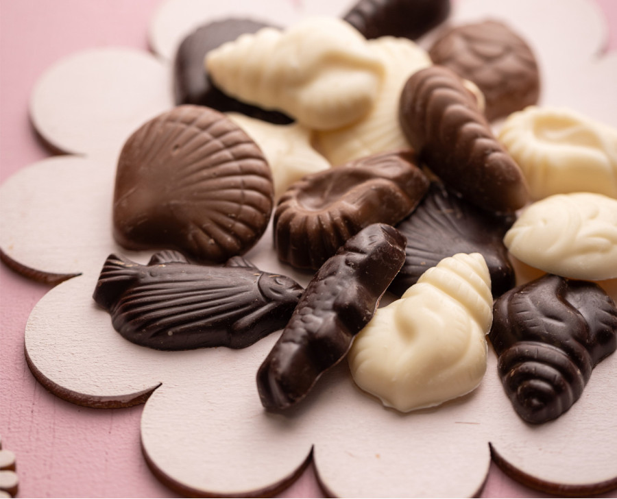Easter seashells, milk chocolate, dark chocolate, white chocolate | Maison Alsacienne de Biscuiterie Easter seashells, milk chocolate, dark chocolate, white chocolate | Maison Alsacienne de Biscuiterie